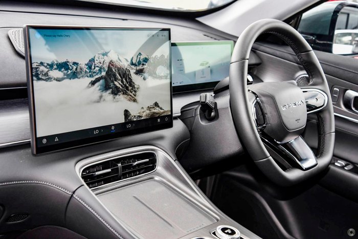 2025 Chery Tiggo 8 Super Hybrid Urban