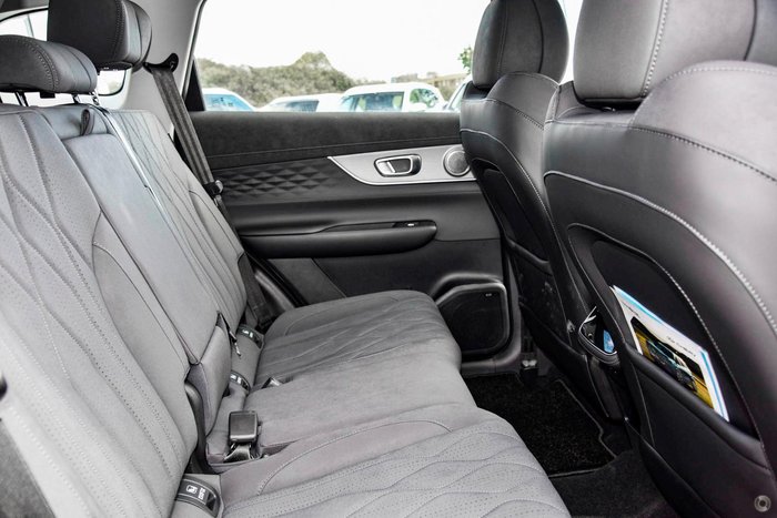 2025 Chery Tiggo 8 Super Hybrid Urban