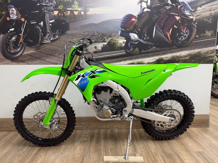 2025 Kawasaki KX250X GREEN
