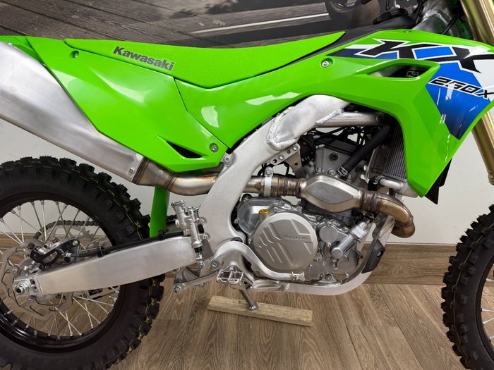 2025 Kawasaki KX250X GREEN