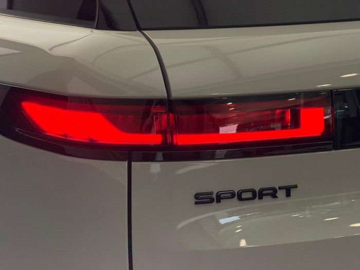 2025 Land Rover Range Rover Sport D350 Dynamic HSE