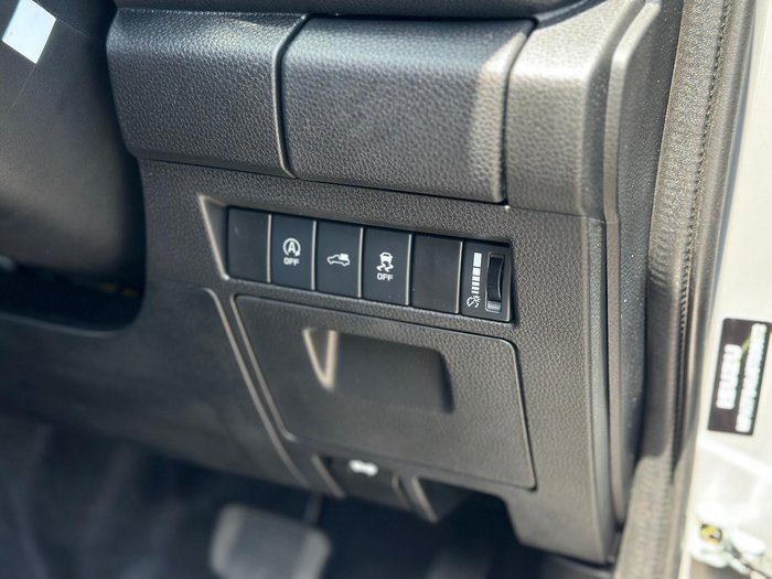 2025 Isuzu D-MAX LS-U