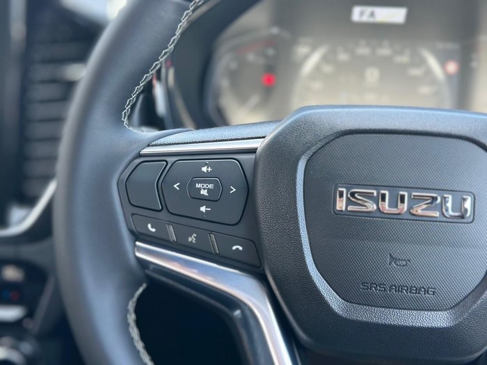 2025 Isuzu D-MAX LS-U