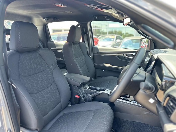 2025 Isuzu D-MAX LS-U