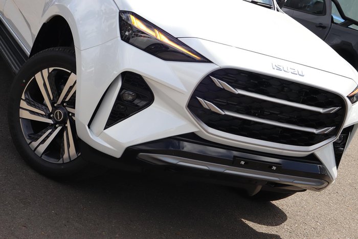 2025 Isuzu MU-X LS-T