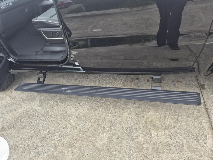 2025 RAM 1500 Laramie Sport Hurricane SO RamBox