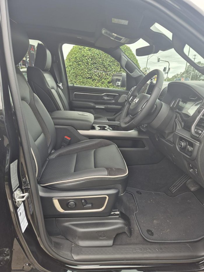 2025 RAM 1500 Laramie Sport Hurricane SO RamBox