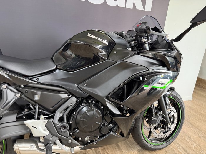 2025 Kawasaki 2025 Kawasaki 650CC Ninja 650 GREEN