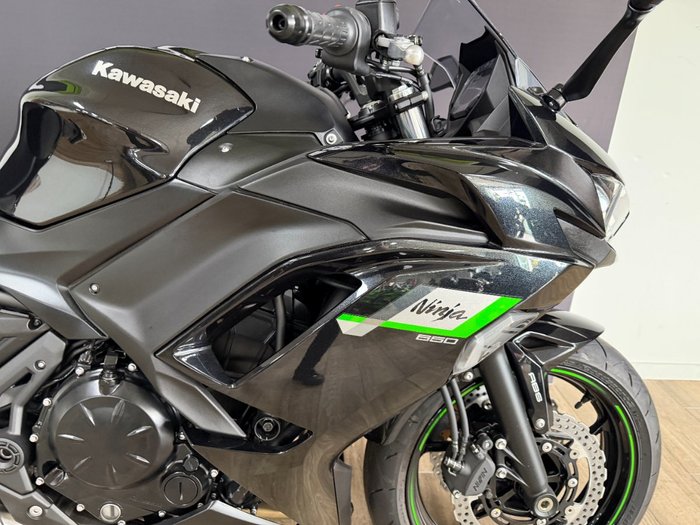 2025 Kawasaki 2025 Kawasaki 650CC Ninja 650 GREEN