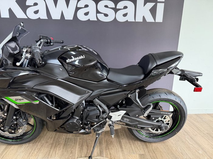 2025 Kawasaki 2025 Kawasaki 650CC Ninja 650 GREEN