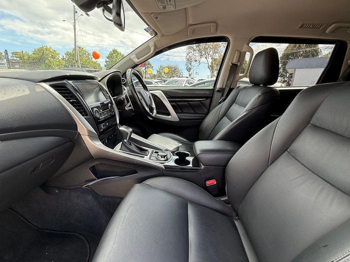 2017 Mitsubishi Pajero Sport Exceed QE MY17 4X4 Dual Range Titanium