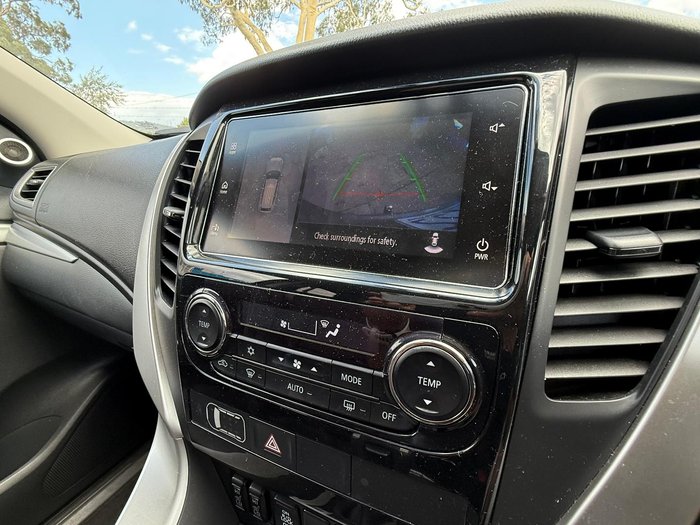 2017 Mitsubishi Pajero Sport Exceed QE MY17 4X4 Dual Range Titanium