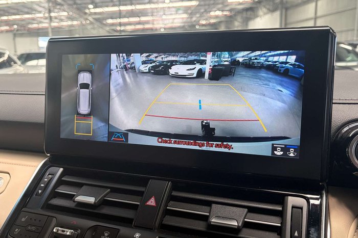 2024 Toyota Landcruiser VX