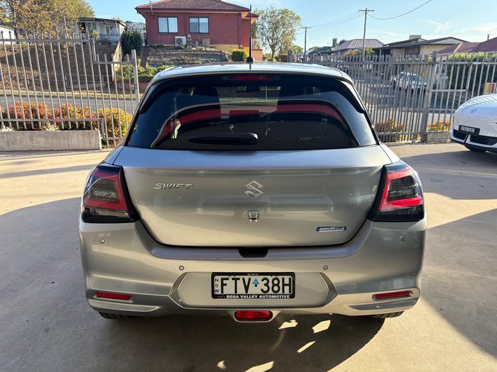 2025 Suzuki Swift Hybrid Plus