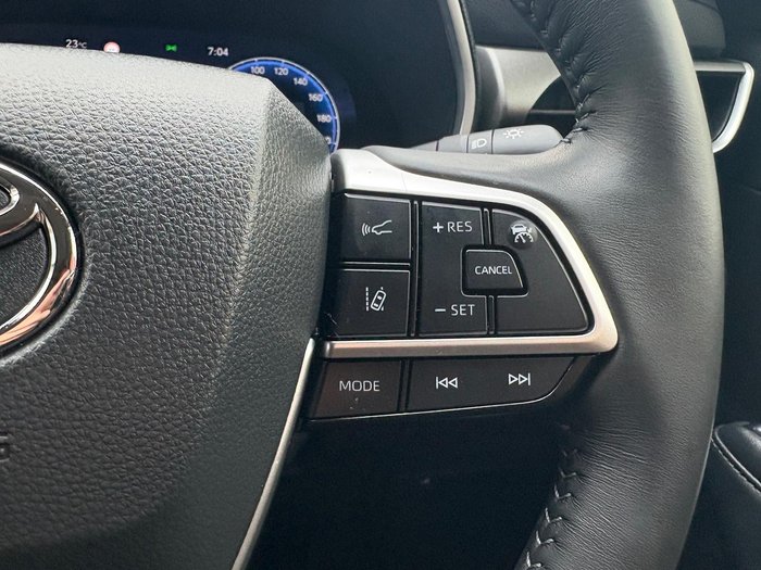 2024 Toyota Kluger Grande