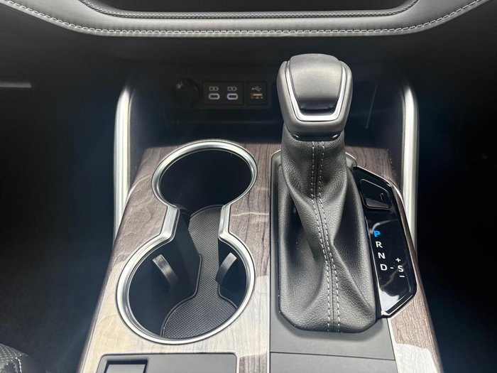 2024 Toyota Kluger Grande