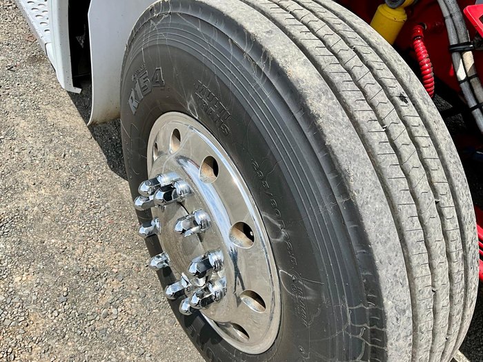 2012 Kenworth T400 Series KENWORTH T403