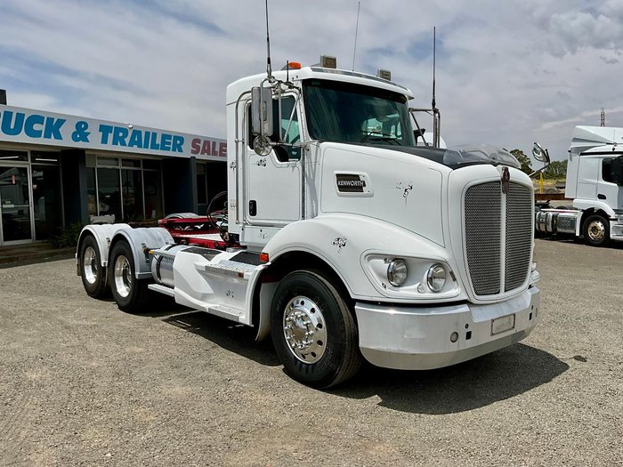 2012 Kenworth T400 Series KENWORTH T403
