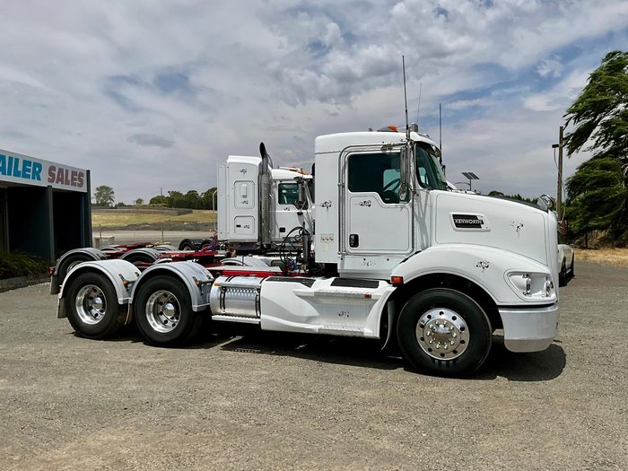 2012 Kenworth T400 Series KENWORTH T403