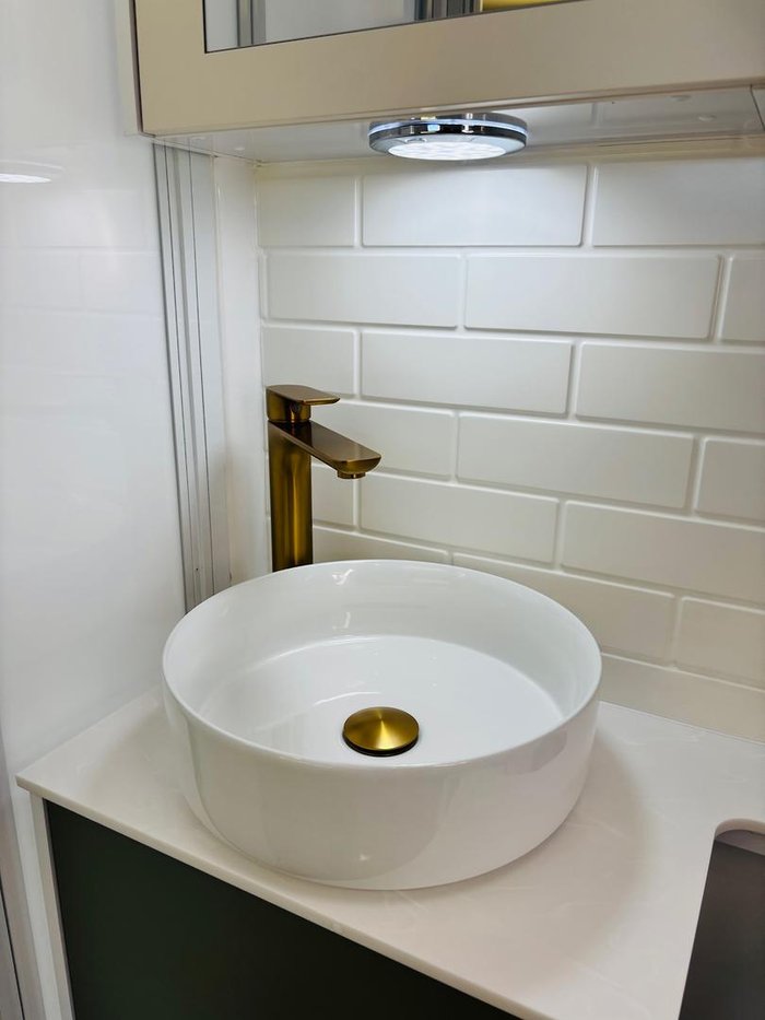 2025 Wonderland RV Solara Composite 2 Bunk