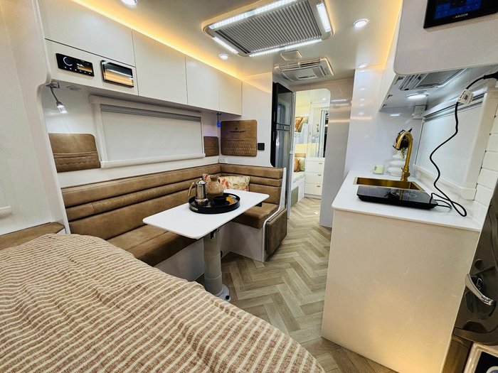 2025 Wonderland RV Solara Composite 2 Bunk