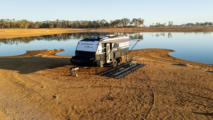 2025 Wonderland RV Solara Composite 2 Bunk