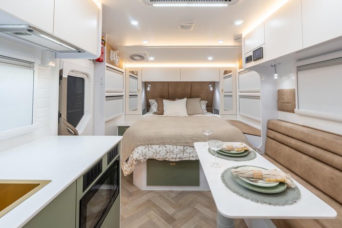 2025 Wonderland RV Solara Composite 2 Bunk