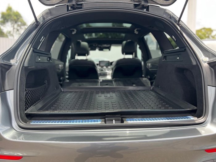 2019 Mercedes-Benz GLC-Class GLC200