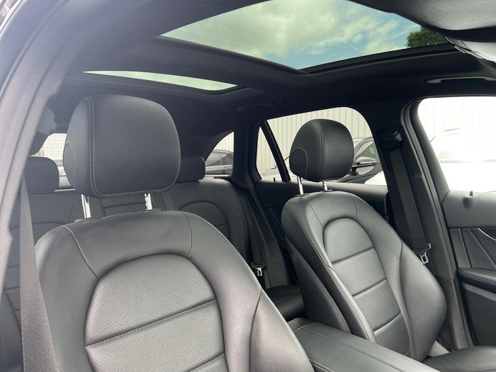 2019 Mercedes-Benz GLC-Class GLC200