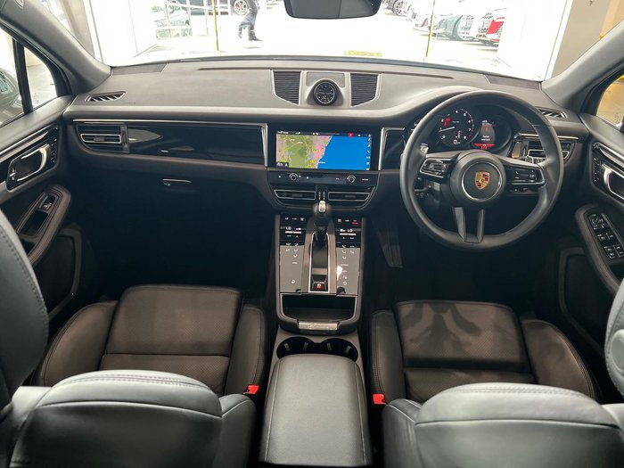 2024 Porsche Macan