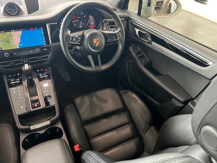 2024 Porsche Macan