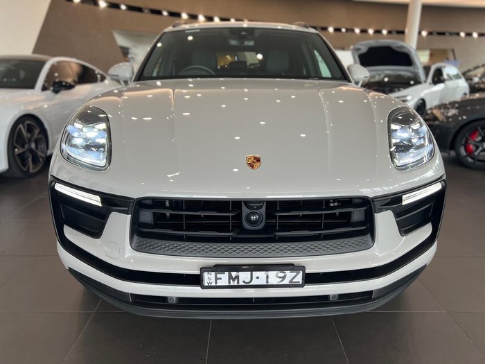 2024 Porsche Macan