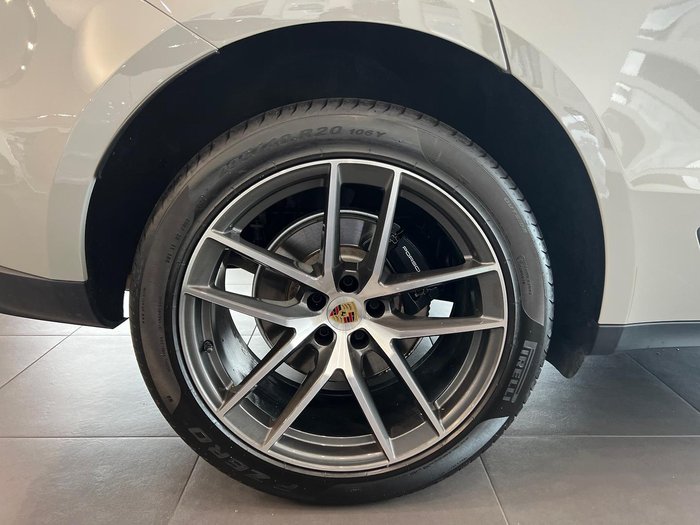 2024 Porsche Macan