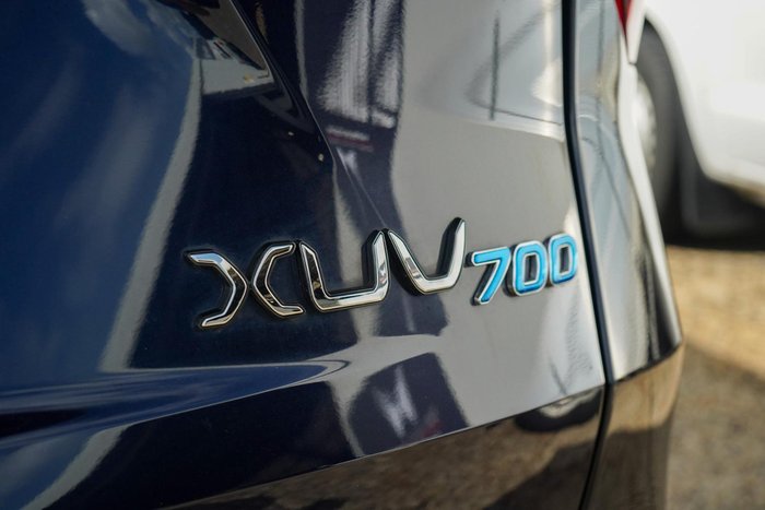 2025 Mahindra XUV700 AX7L
