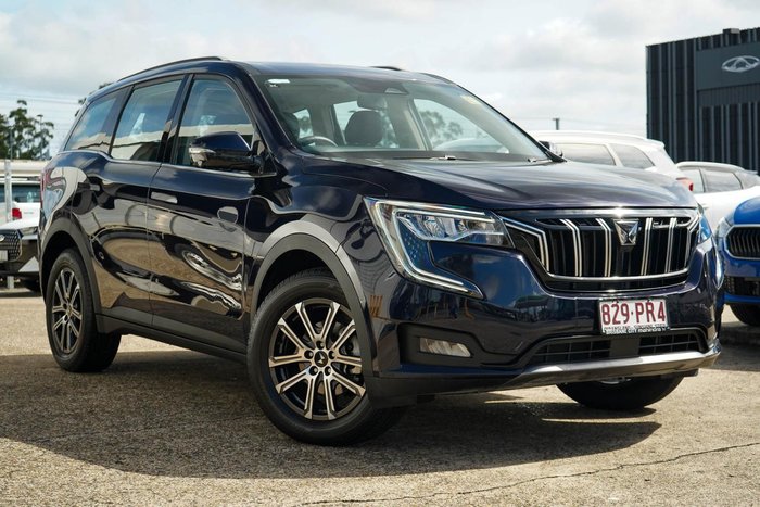 2025 Mahindra XUV700