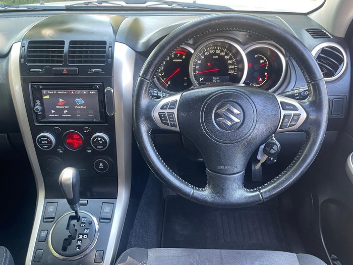 2015 Suzuki Grand Vitara Navigator