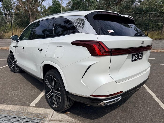 2025 MG QS Essence IS31 MY25 AWD Pearl White