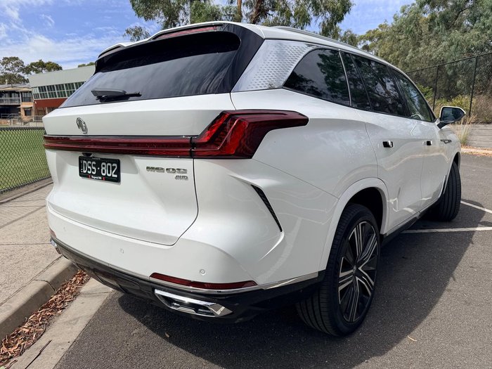 2025 MG QS Essence IS31 MY25 AWD Pearl White