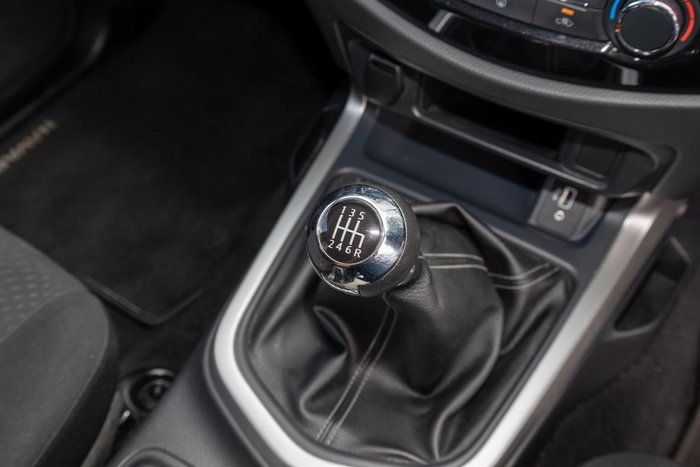 2019 Nissan Navara ST