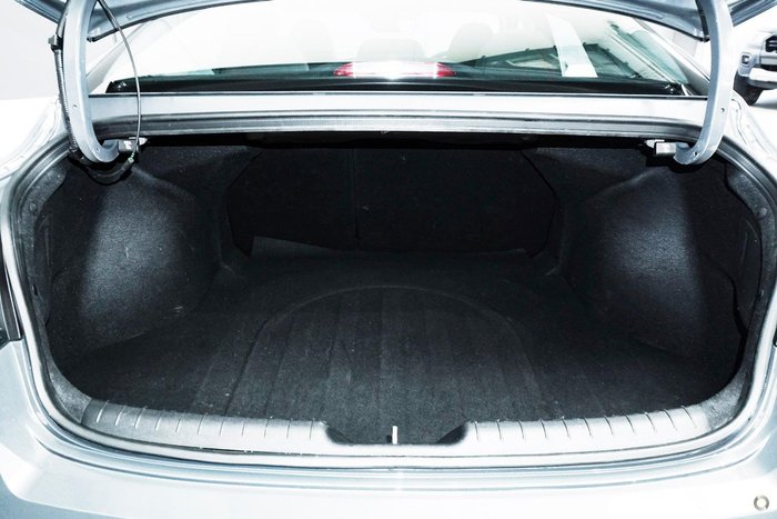 2025 Hyundai i30 Elite Hybrid