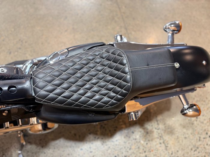 2014 Harley-davidson XL1200V SEVENTY-TWO Black