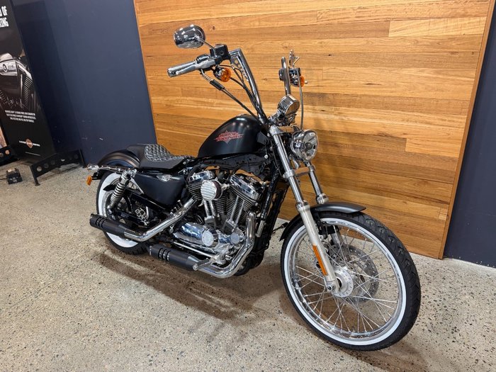 2014 Harley-davidson XL1200V SEVENTY-TWO Black