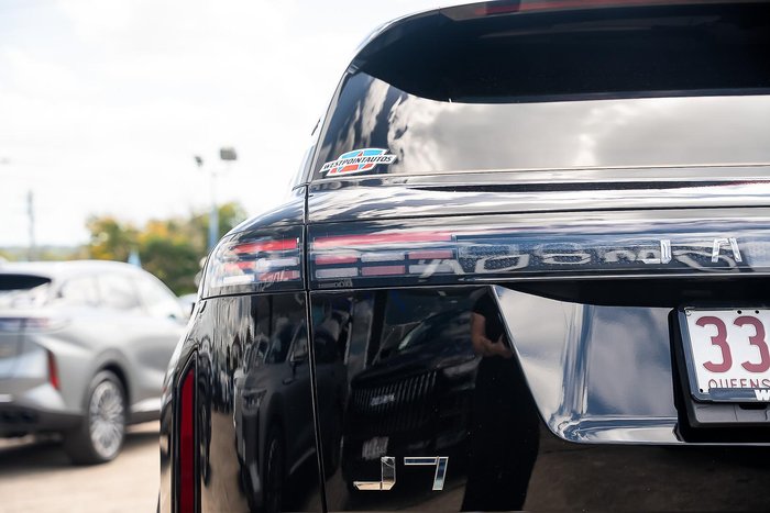 2025 Jaecoo J7 SHS Track