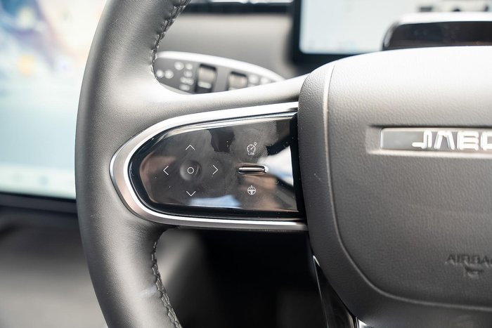 2025 Jaecoo J7 SHS Track