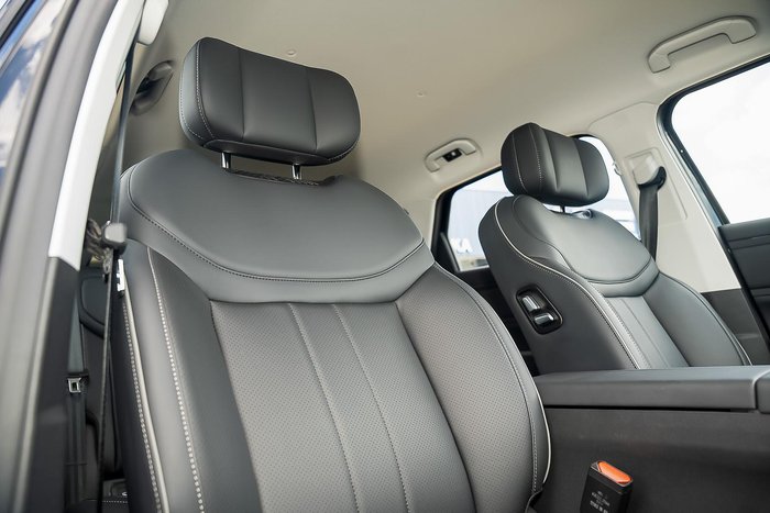 2025 Jaecoo J7 SHS Track