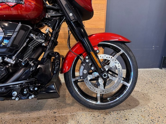 2025 Harley-davidson FLHX STREET GLIDE (117) Whiskey Firestorm