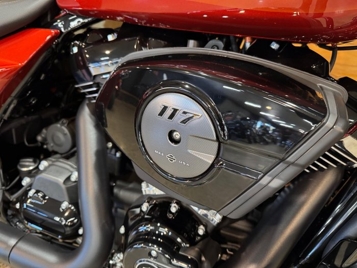 2025 Harley-davidson FLHX STREET GLIDE (117) Whiskey Firestorm