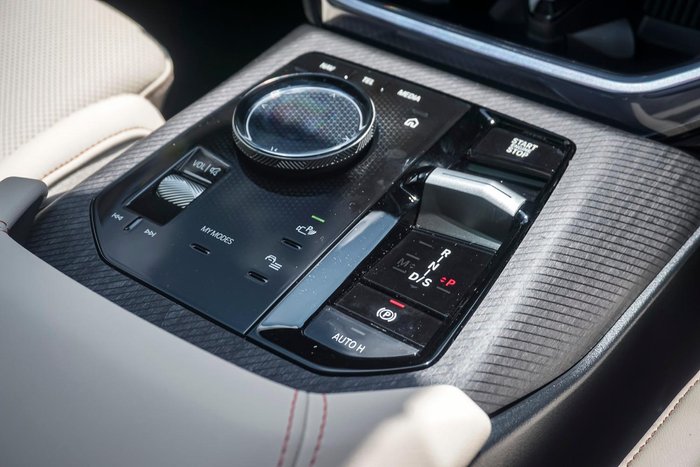 2025 BMW X3 20 xDrive