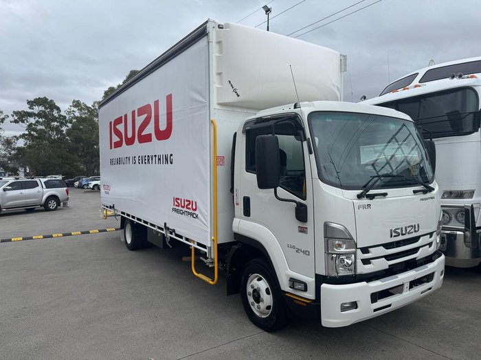 2022 Isuzu Frr 110/240 Amt 110/240 freight pak