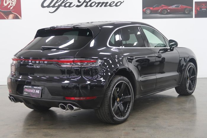 2019 Porsche Macan Turbo